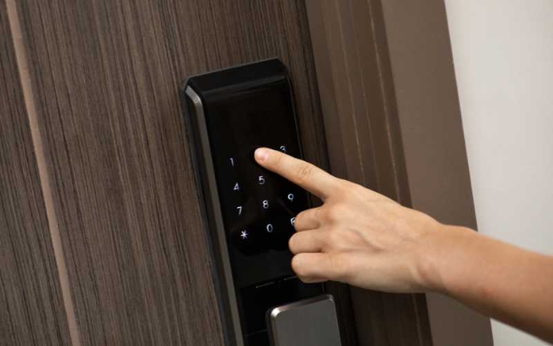 smart door lock
